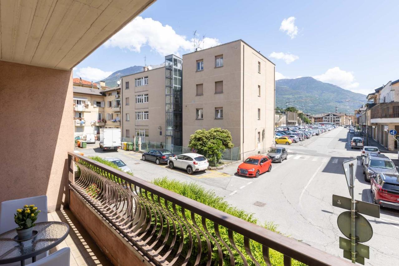 Casa Vacanze- Debra Aosta Esterno foto