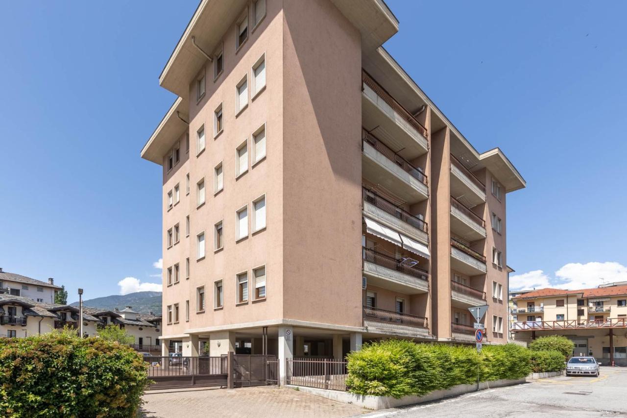 Casa Vacanze- Debra Aosta Esterno foto